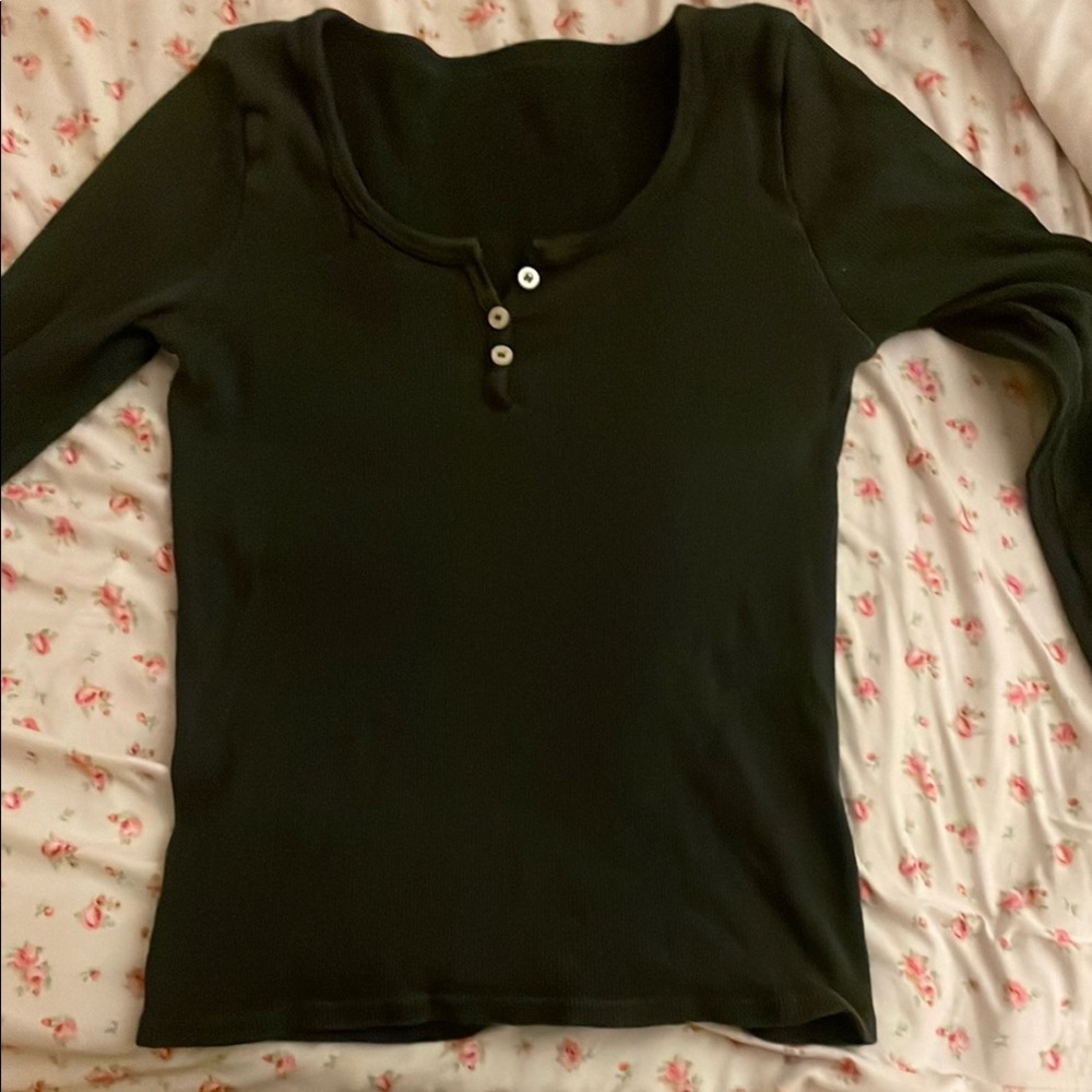 Brandy Melville Black Top